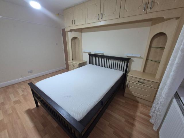Room for rent in London Borough of Hounslow, Greater London