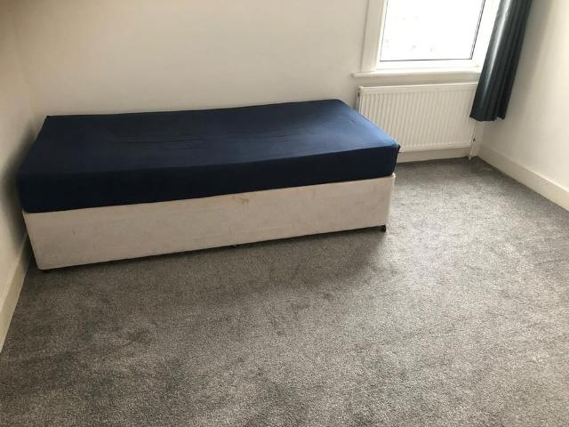 Room for rent in London Borough of Croydon, Greater London