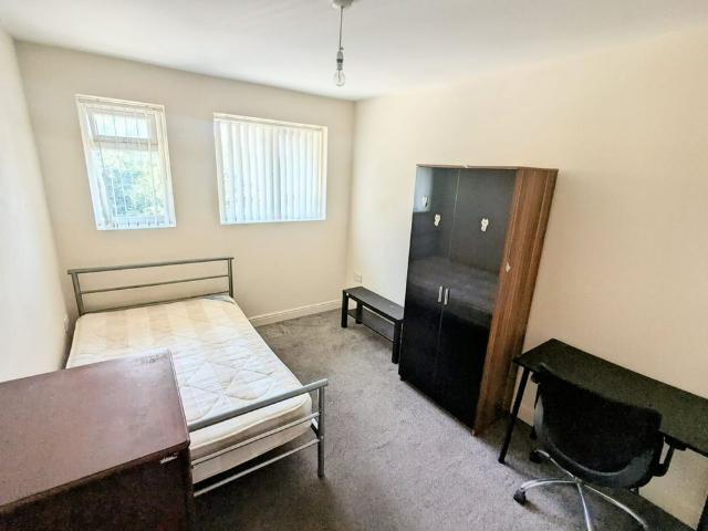 Room for rent in Hillfields, West Midlands