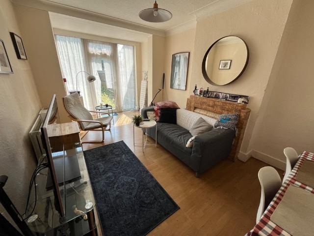Room for rent in Harlesden, Greater London