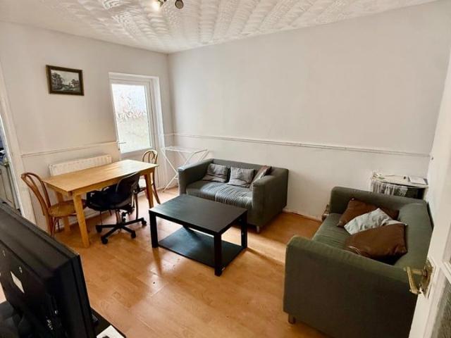 Room for rent in Earley