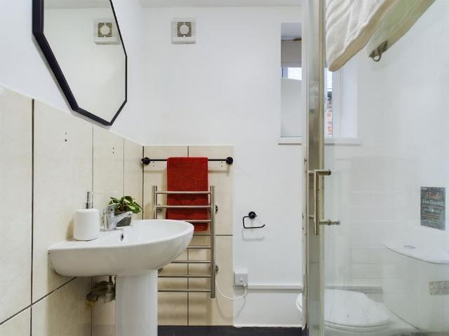 House for rent in City Centre, Georgia