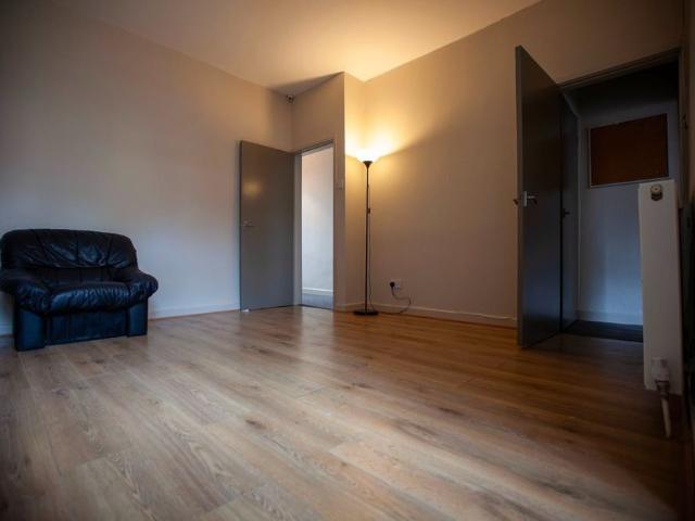 Room for rent in City Centre, Georgia