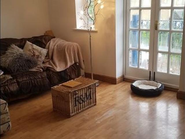 Room for rent in New Southgate, Greater London
