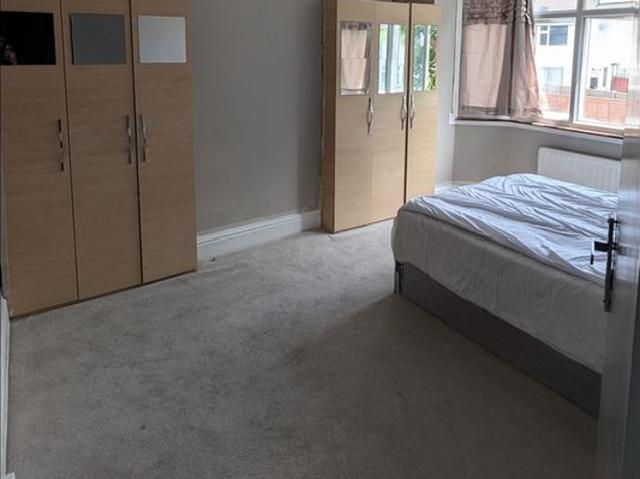 Room for rent in Harlesden, Greater London