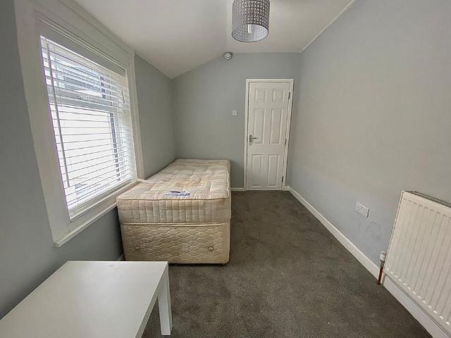 Room for rent in Spring Park, Luton