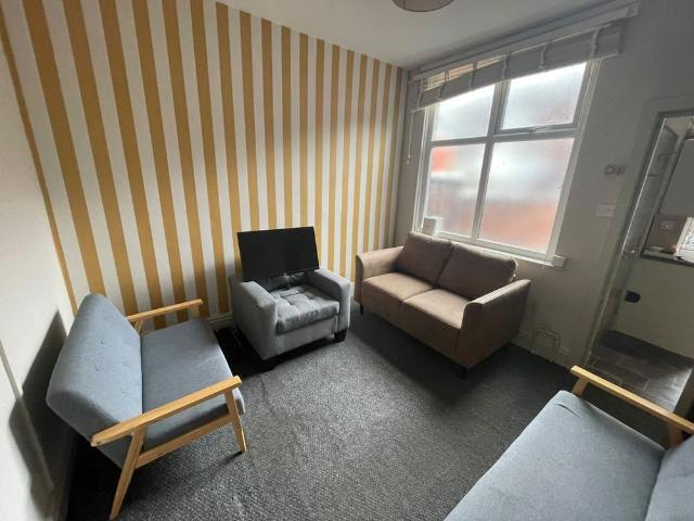 Room for rent in City Centre, Georgia