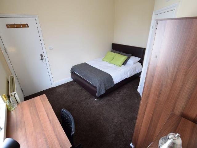 Room for rent in Ladywood, West Midlands