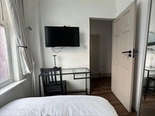 Room for rent in West Yorkshire
