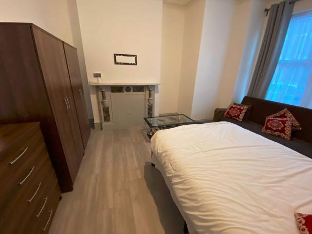 Room for rent in Greater London