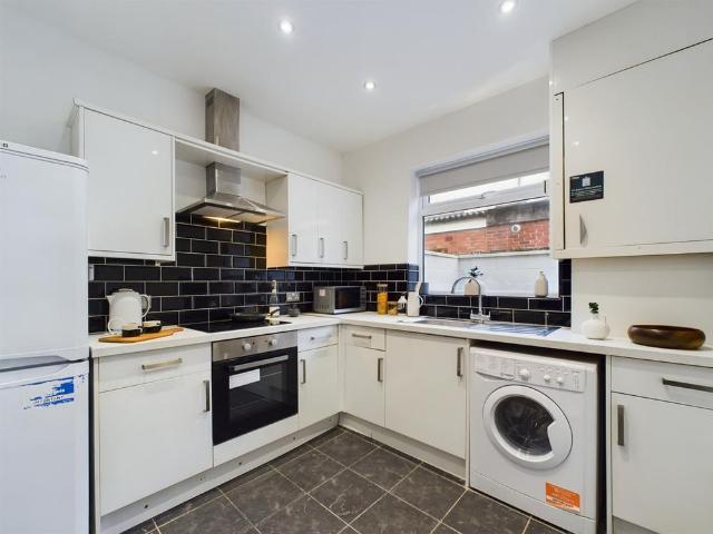Apartment for rent in St George's Quarter / Cultural Quarter, Calderstones