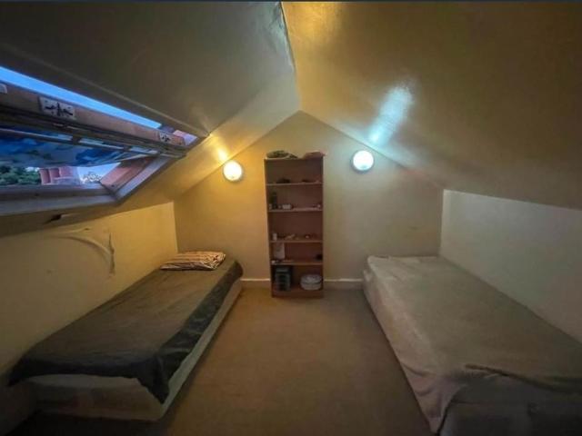 Apartment for rent in Gants Hill, Greater London
