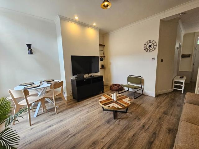 Room for rent in Pendleton, Salford