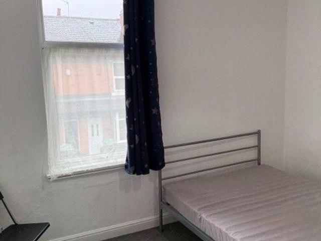 Room for rent in The Meadows, Haddon