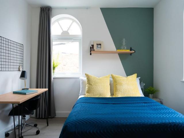 Room for rent in City Centre, Georgia