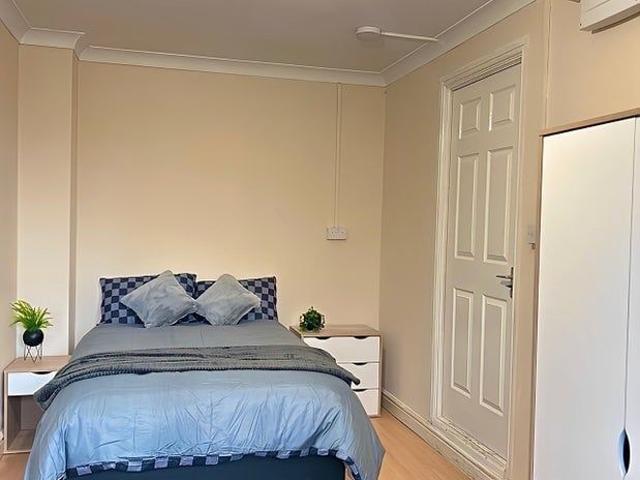 Room for rent in West Yorkshire