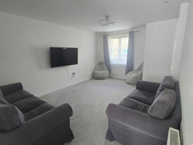 Room for rent in Haddon, East Midlands