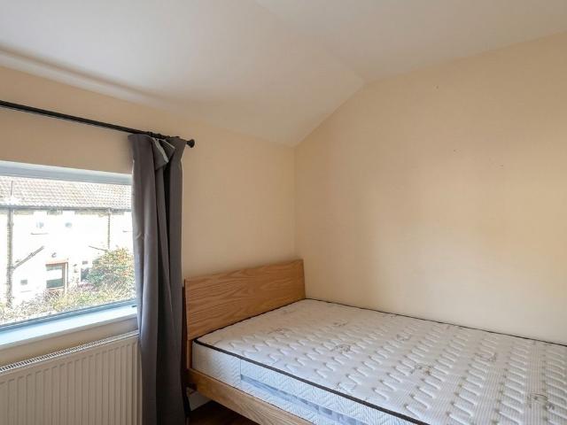 Room for rent in Well Hall, Greater London
