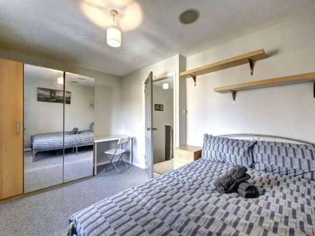 Room for rent in London, Canning Town
