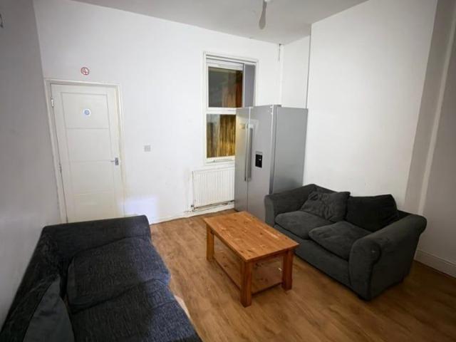 Room for rent in Ladywood, West Midlands