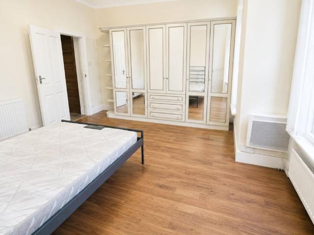 Room for rent in London Borough of Croydon, Thornton Heath