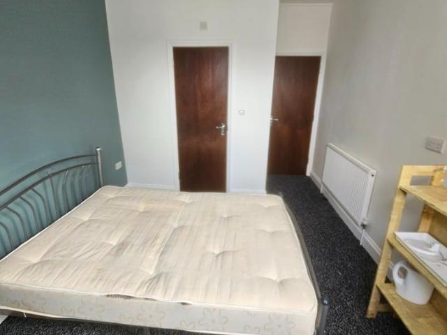 Room for rent in London Borough of Redbridge, Greater London