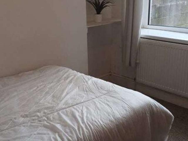 Room for rent in Aberavon