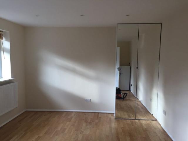 Apartment for rent in London Borough of Hounslow, Greater London