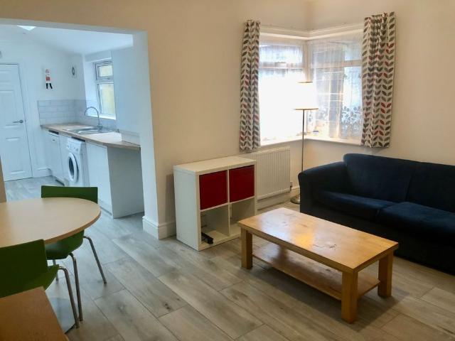 Apartment for rent in Lenton Abbey, Haddon