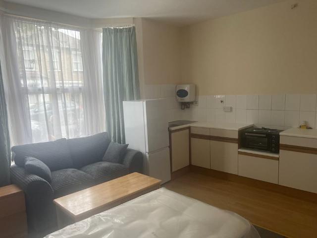 Room for rent in London Borough of Hounslow, Greater London
