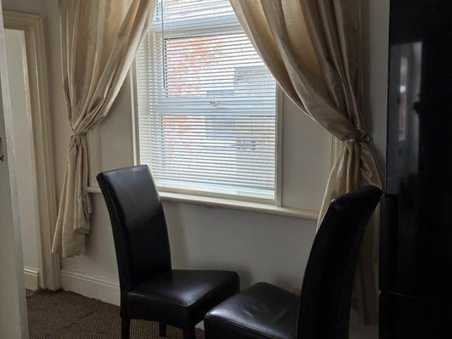 Room for rent in Pembridge