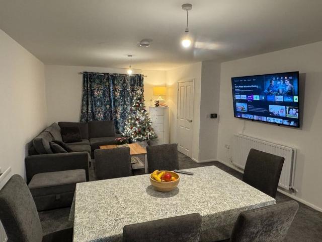 Room for rent in City Centre, Feckenham