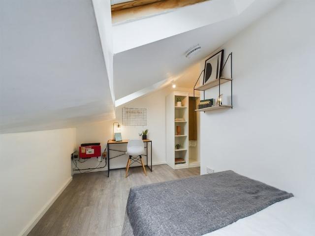 Apartment for rent in City Centre, Georgia