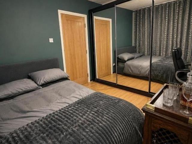 Room for rent in City Centre, Feckenham
