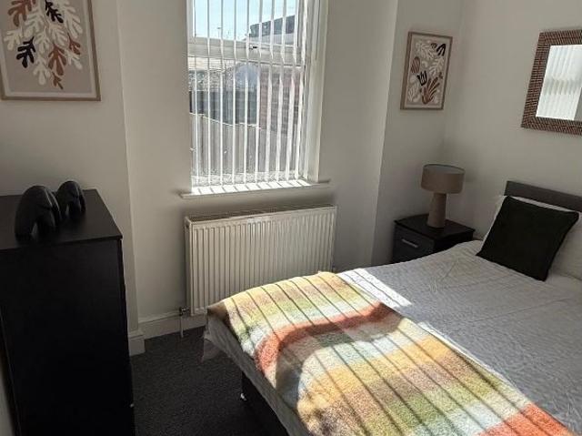 Room for rent in Calderstones