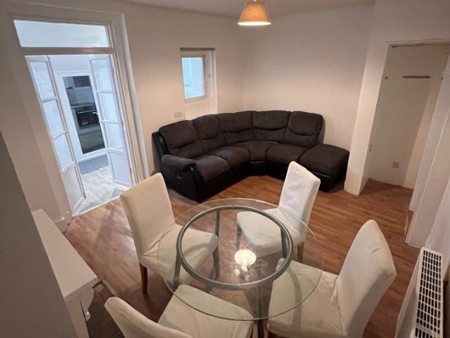 Room for rent in London Borough of Croydon, South Norwood