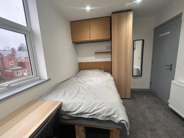 Room for rent in Hillfields, West Midlands