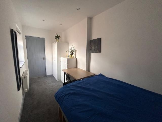 Room for rent in Hillfields, West Midlands