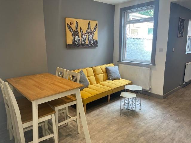 Room for rent in St George's Quarter / Cultural Quarter, Calderstones