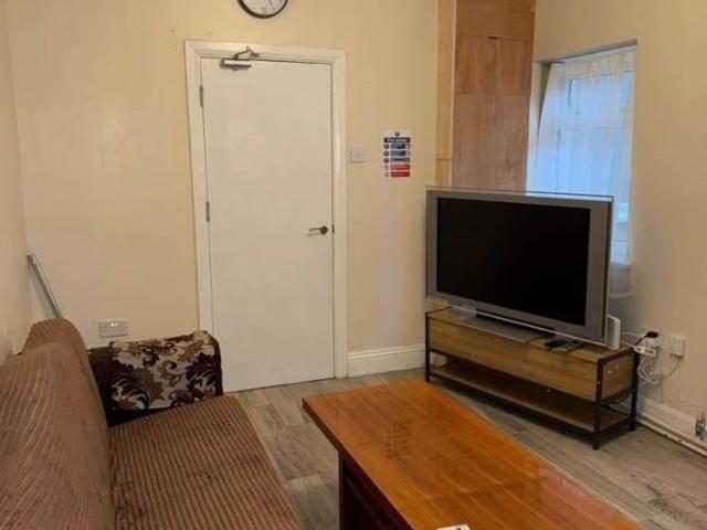 Room for rent in Ladywood, West Midlands