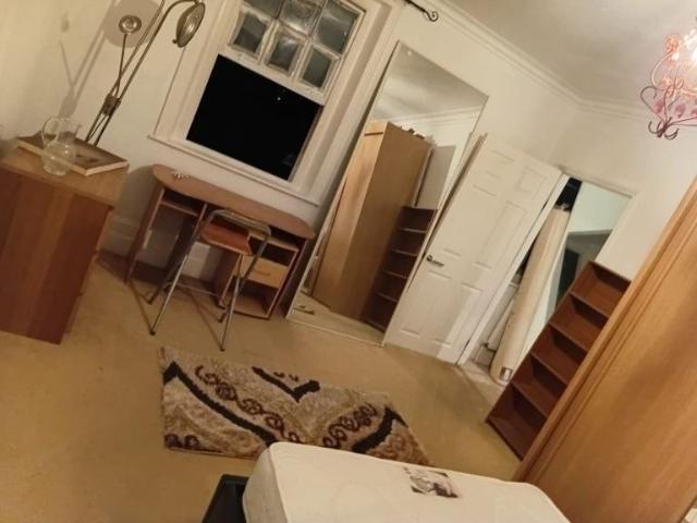 Room for rent in London Borough of Lewisham, Forest Hill