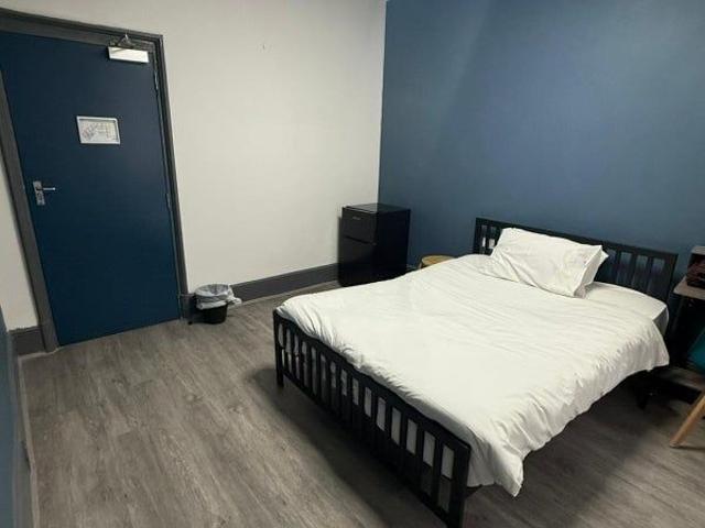 Room for rent in Greater London