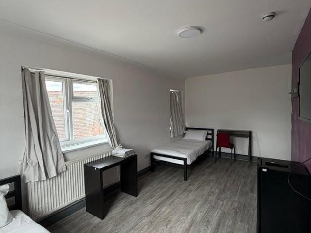 Room for rent in Greater London