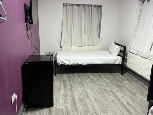Room for rent in Greater London