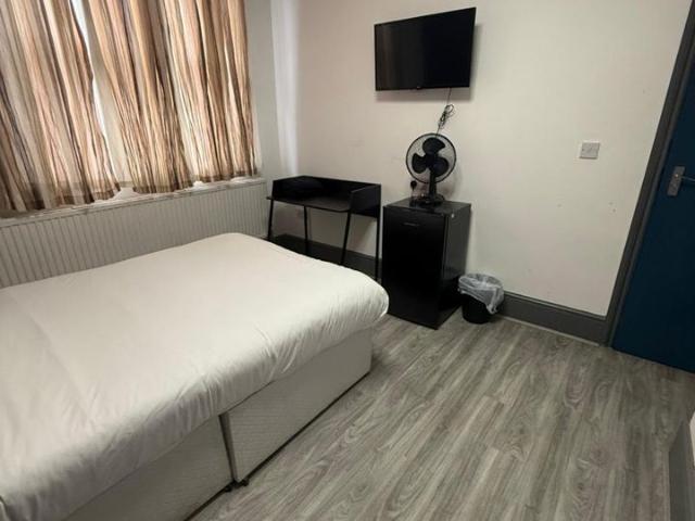 Room for rent in Greater London