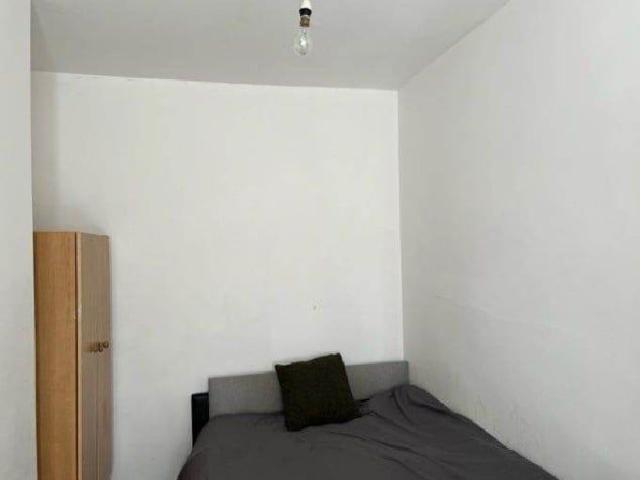 Room for rent in City Centre, Georgia