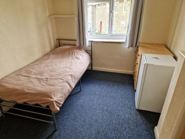 Room for rent in Shepherd's Bush, Greater London