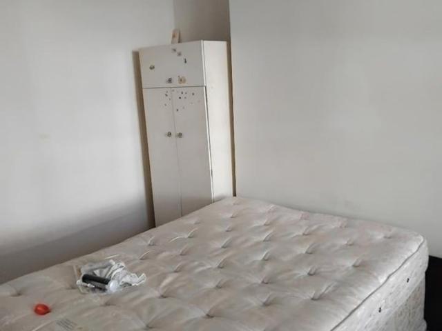 Room for rent in Furzedown, Greater London