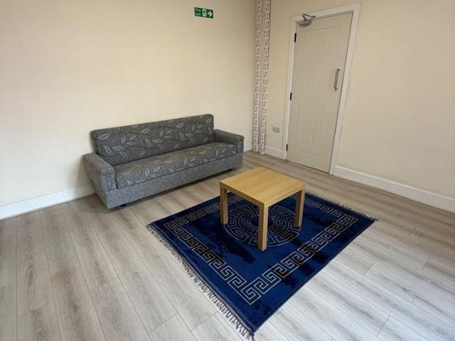 Room for rent in Ladywood, West Midlands
