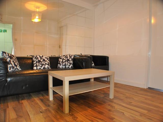 Room for rent in City Centre, South Yorkshire